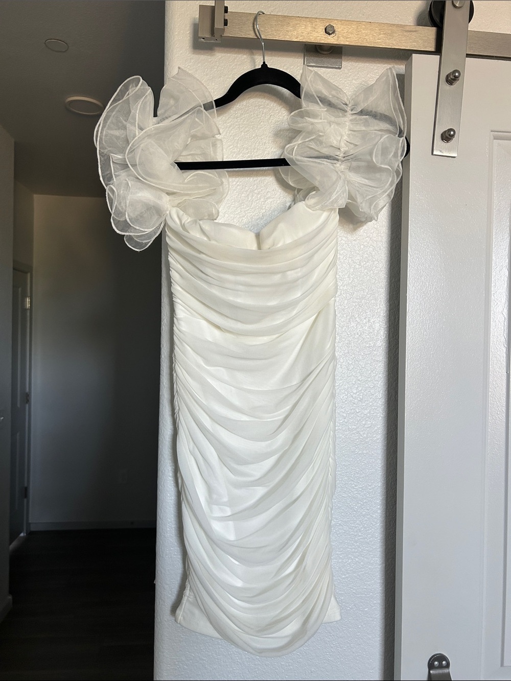 Angel Biba White Designer Dress with Puff Sleeve Detail